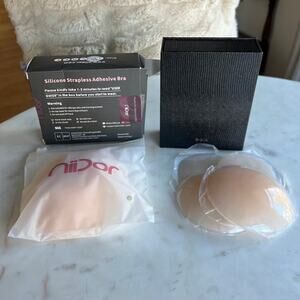 2-Pack Niidor B Cup Reusable Sticky Silicone Strapless Bras